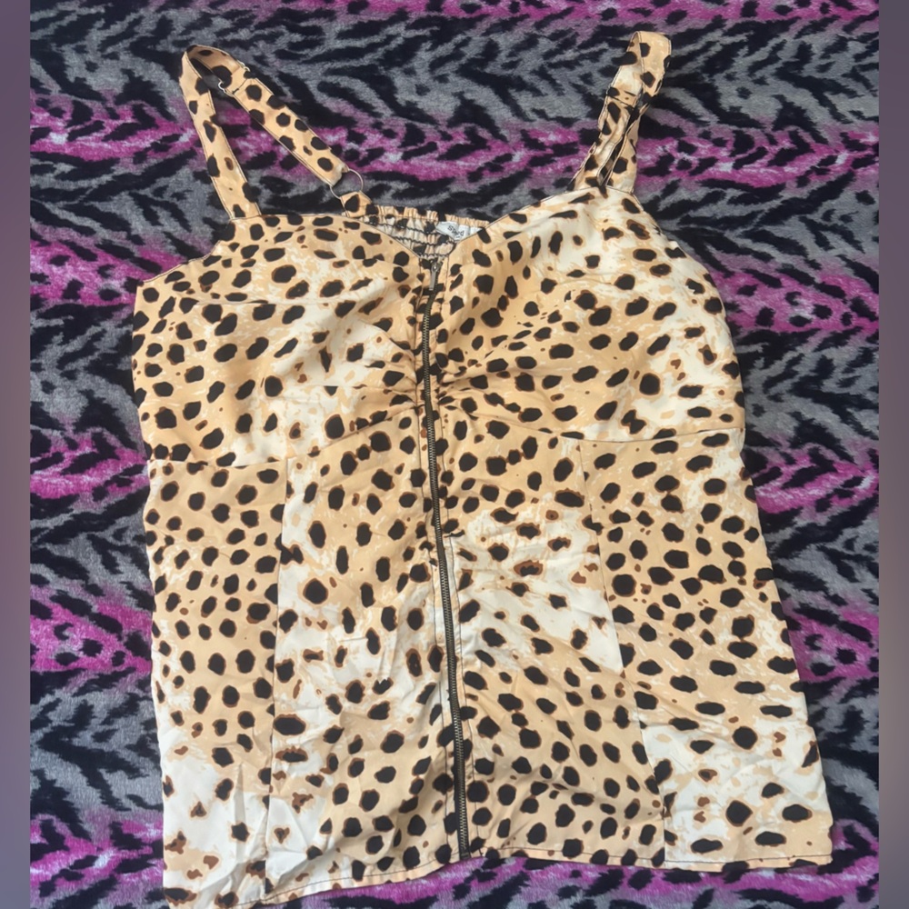 Leopard Print Zipper Top